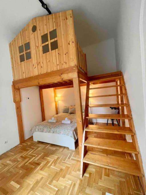 Knezits Spacious Ac Terrace Free Parking Budapeste Exterior foto
